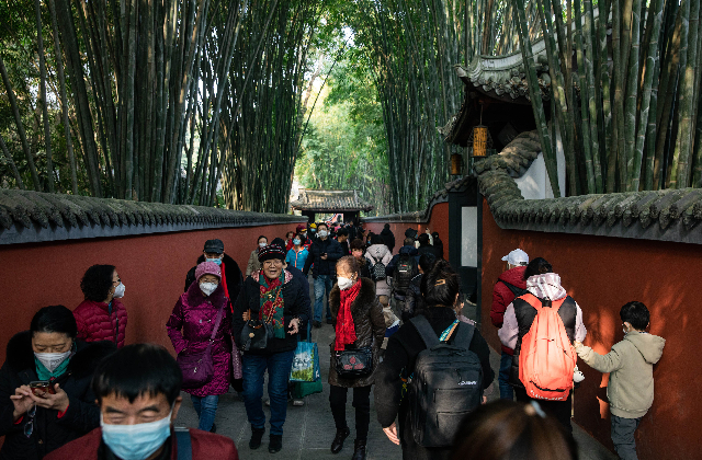 这个省凭什么春节游客量全国第一 (春节旅游最大赢家）