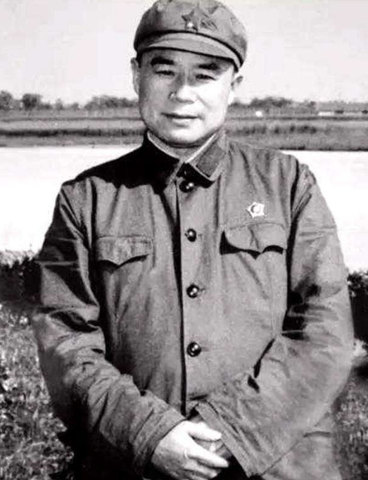 李云龙原型结局（1978年李云龙原型王近山逝世，为什么不让前妻参加追悼会）